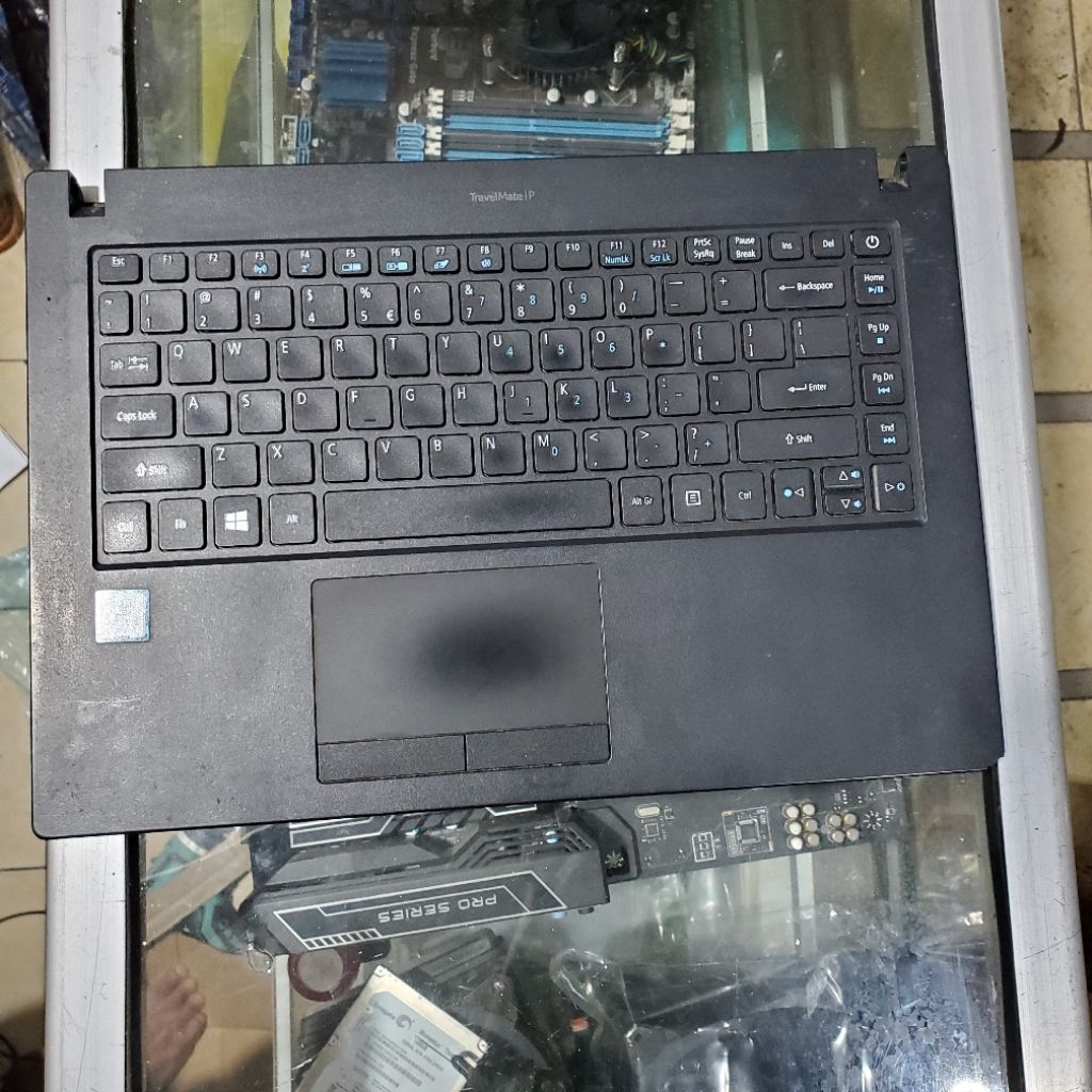 Casing Acer Travelmate P2410