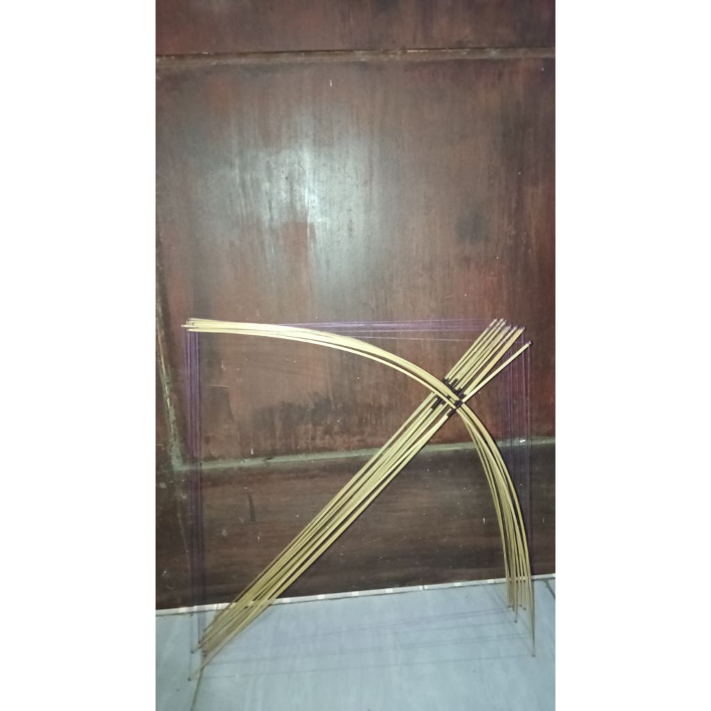 arku layangan sukhoi