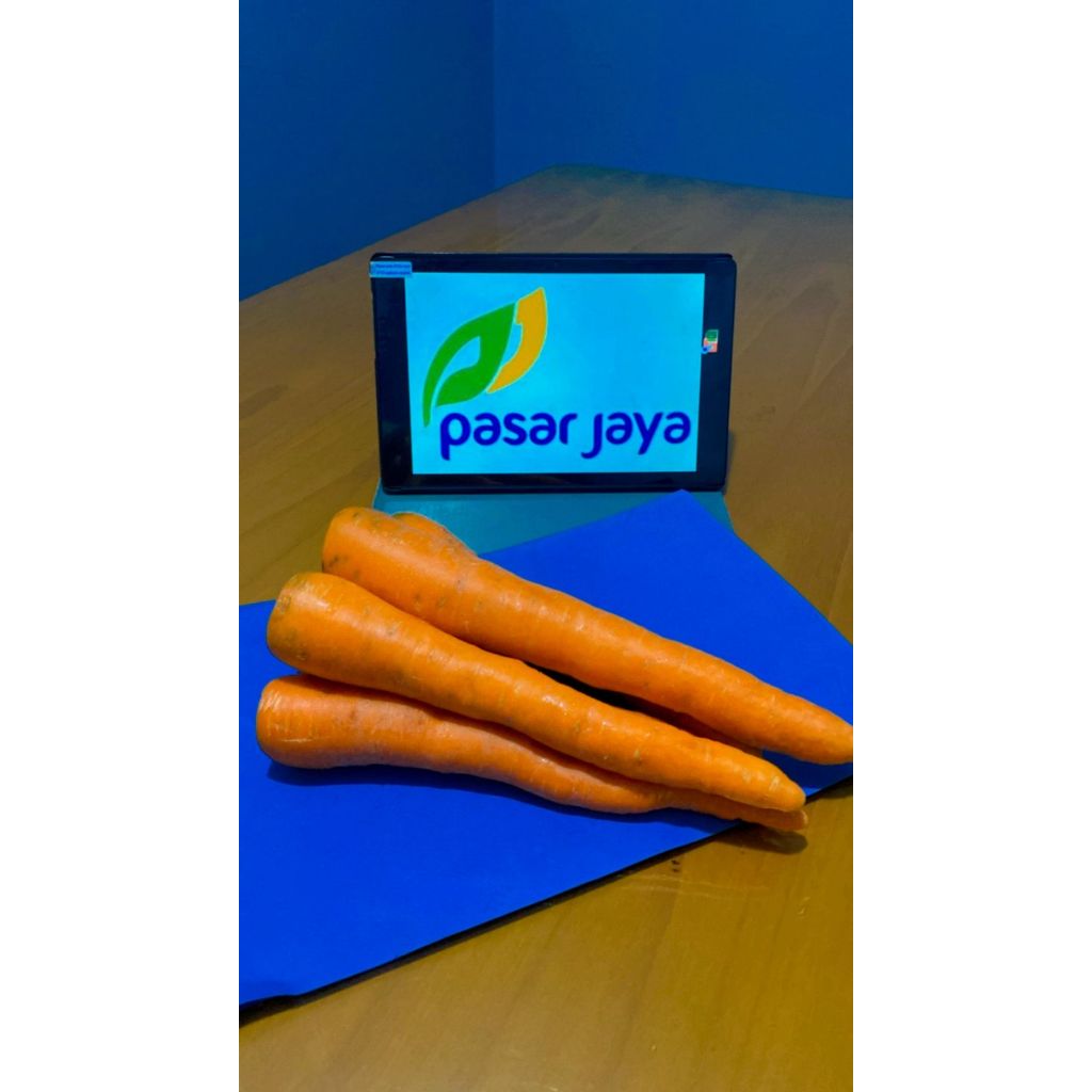 Wortel Brastagi Ukuran M Per Dus (10 Kg)
