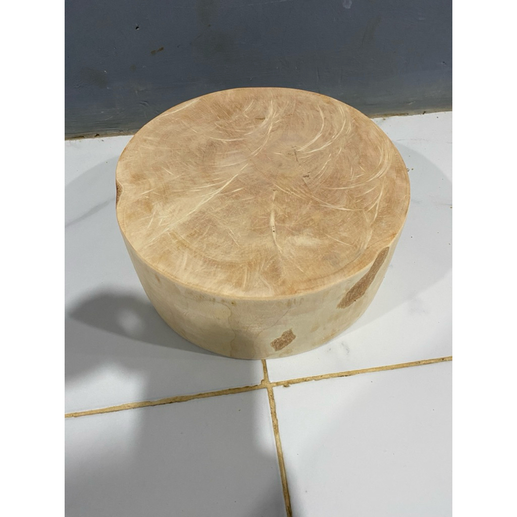 Talenan/tatakan daging kayu bulat 35cm tebal 10 cm kayu asem