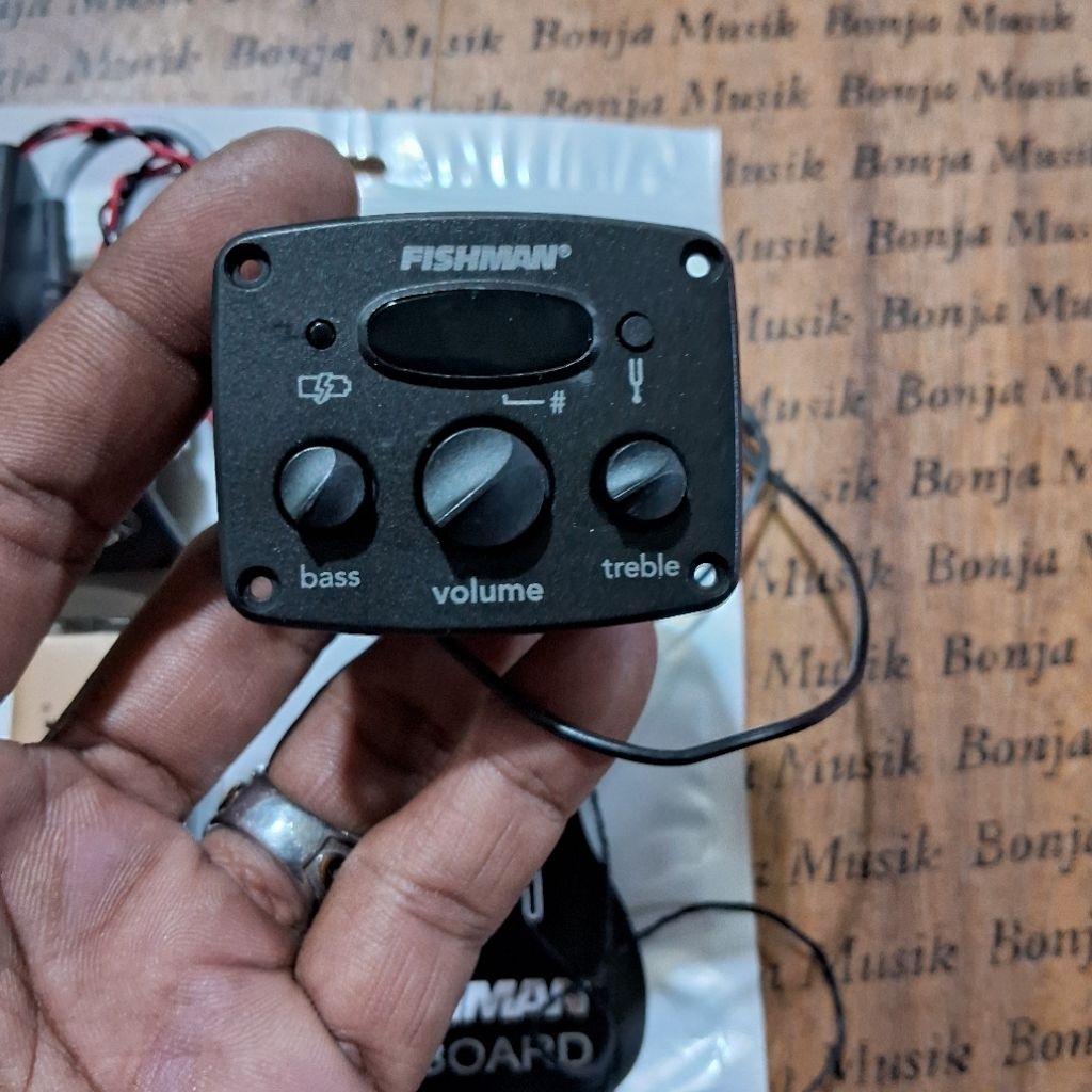 Original Fishman isys Mini Equaliser Preamp tuner fishman akustik gitar pream
