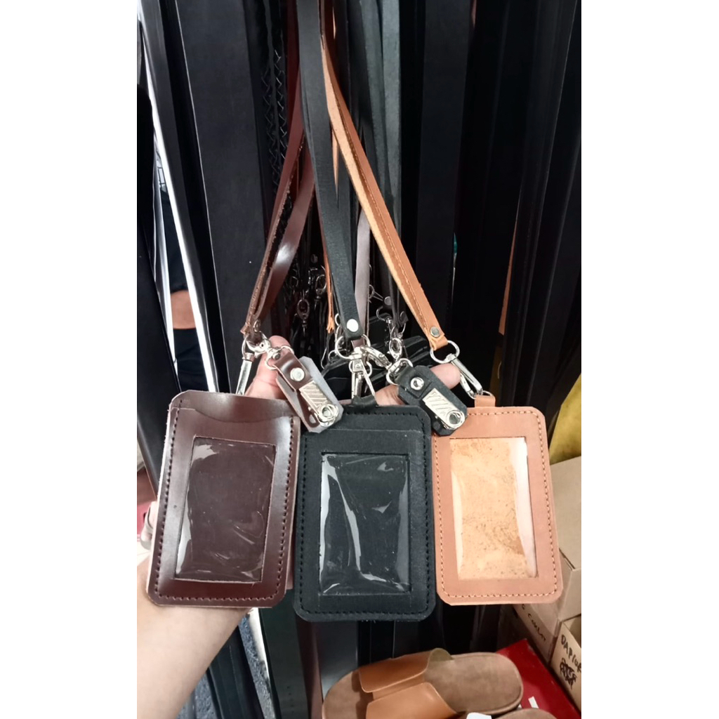 

ID CARD NAME TAG KULIT ORIGINAL 100%