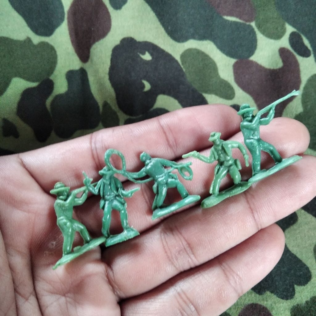 Figure Jadul Cowboy Sherif Mainan Jadul Mini Figure Hongkong 1 72
