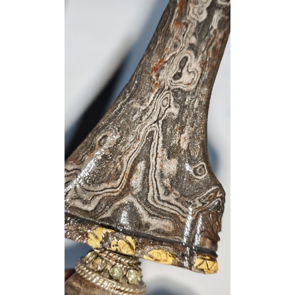 Keris jalak ngore kinatah emas peninggalan