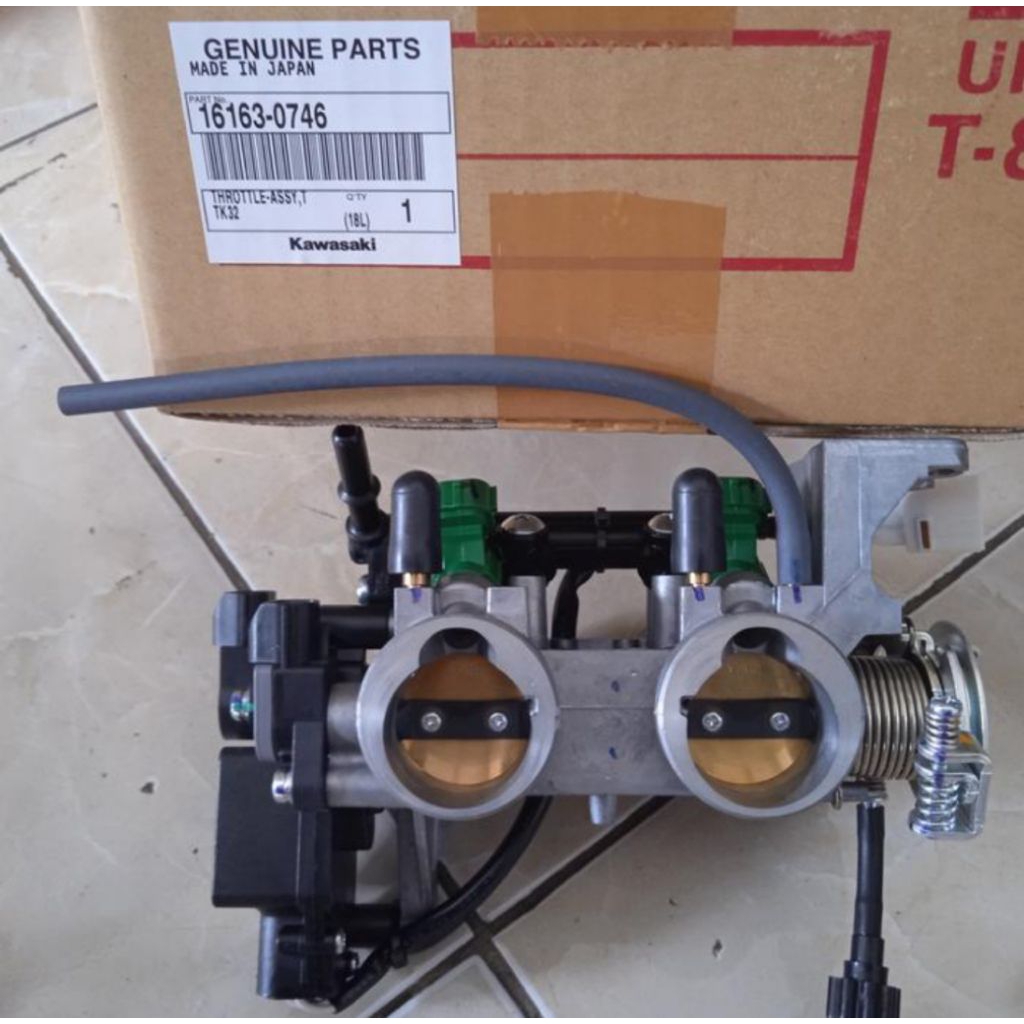 THORTTLE ASSY THORTTLE BODY TTK32 NINJA 300