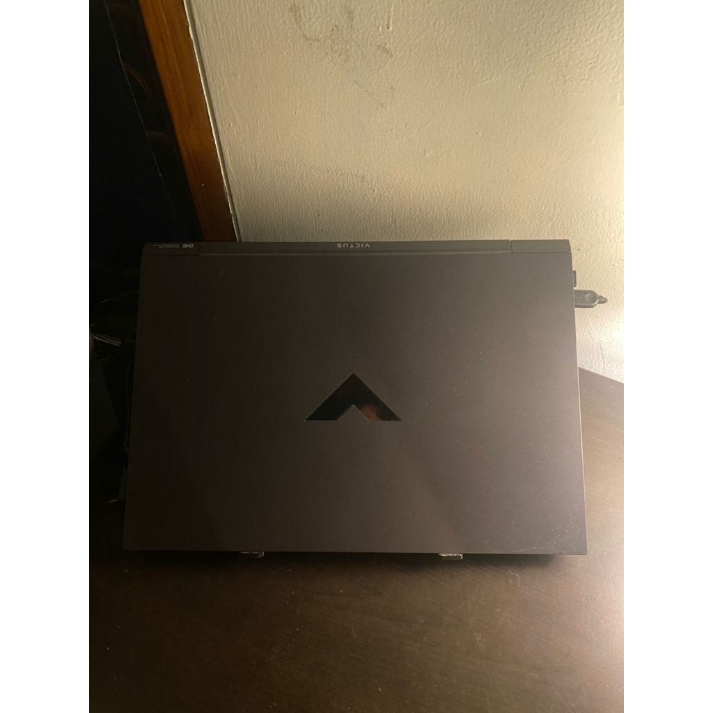 Laptop HP Victus Gaming 16 - Ryzen 7 5800H with Radeon Graphics - RAM 16 GB - RTX 3060 NVIDIA
