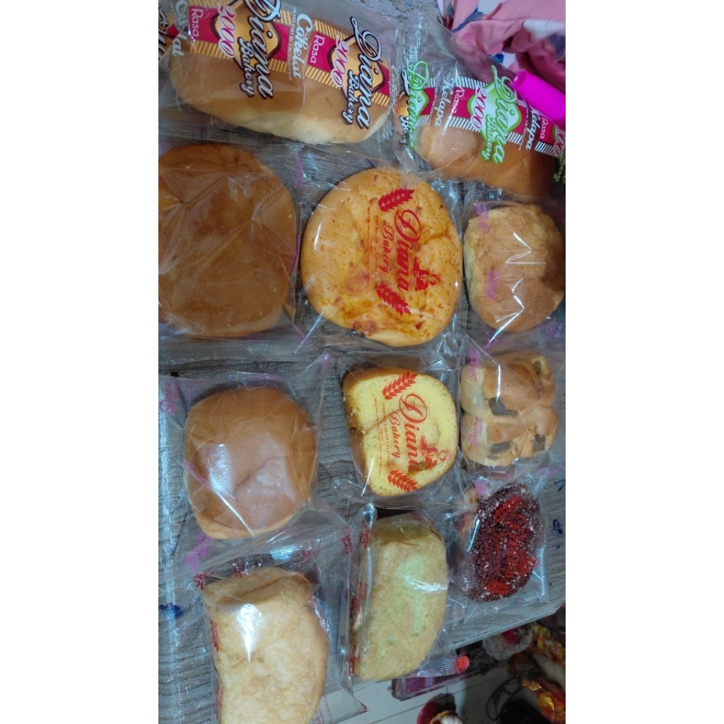Mix Roti Jumbo Diana Bakery – Aneka Roti Fresh & Lembut (Bisa Pilih Varian)