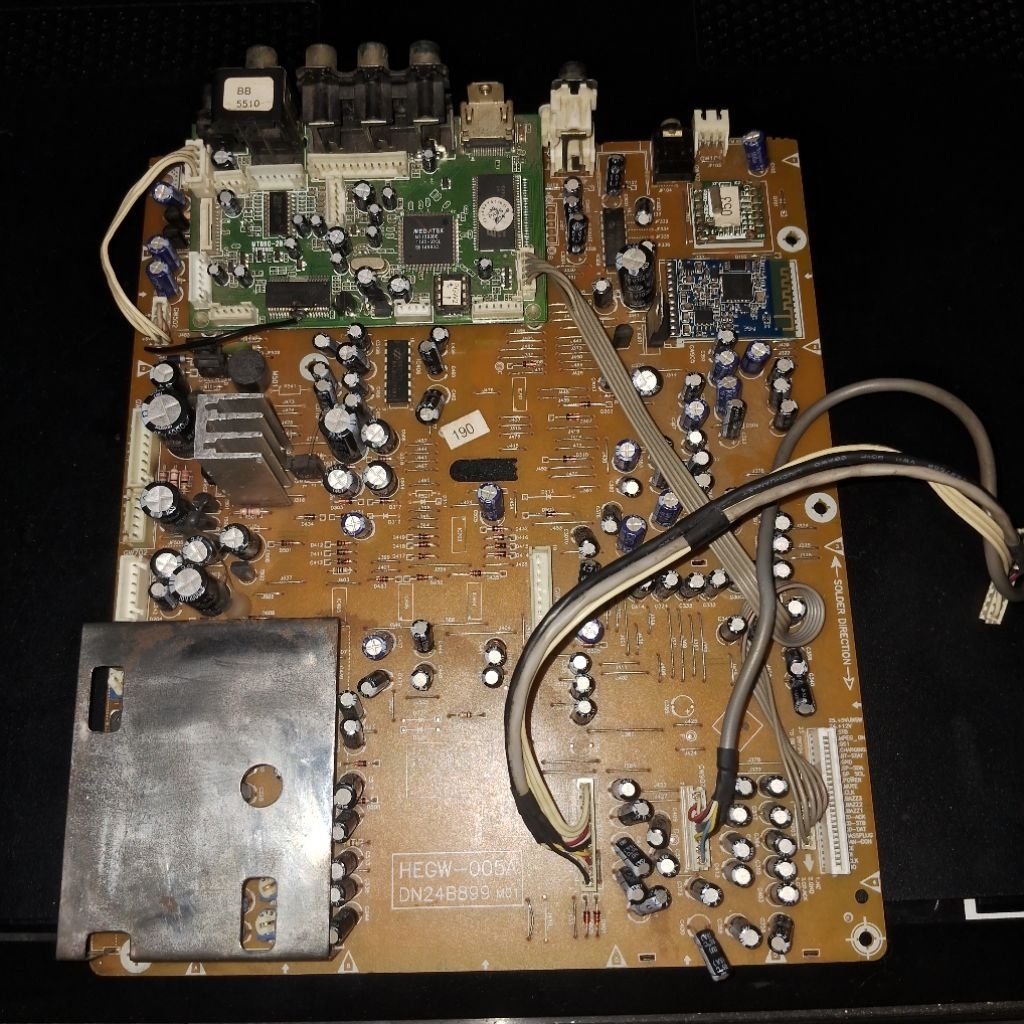 Mesin Tengah Polytron  Bigband 5510 ( ada Bluetooth)