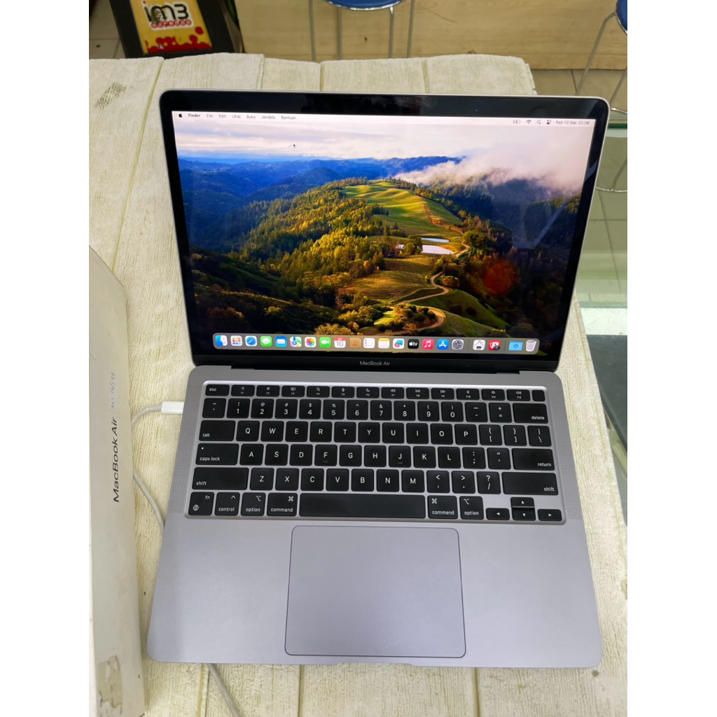 Apple Macbook Air M1 13-inc ram 16gb/1tb (rare) bekas second original fulset murah