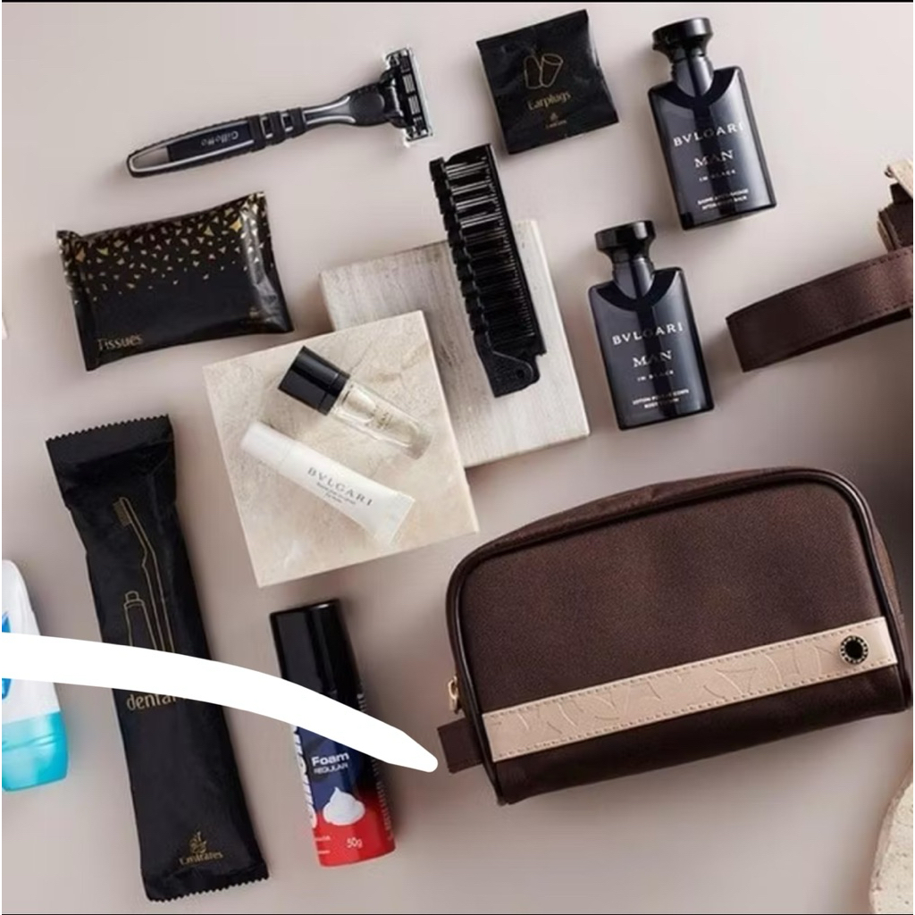 AMENITY KIT BVLGARI FROM FIRST CLASS EMIRATES AIRLINES (MAN SERIES)