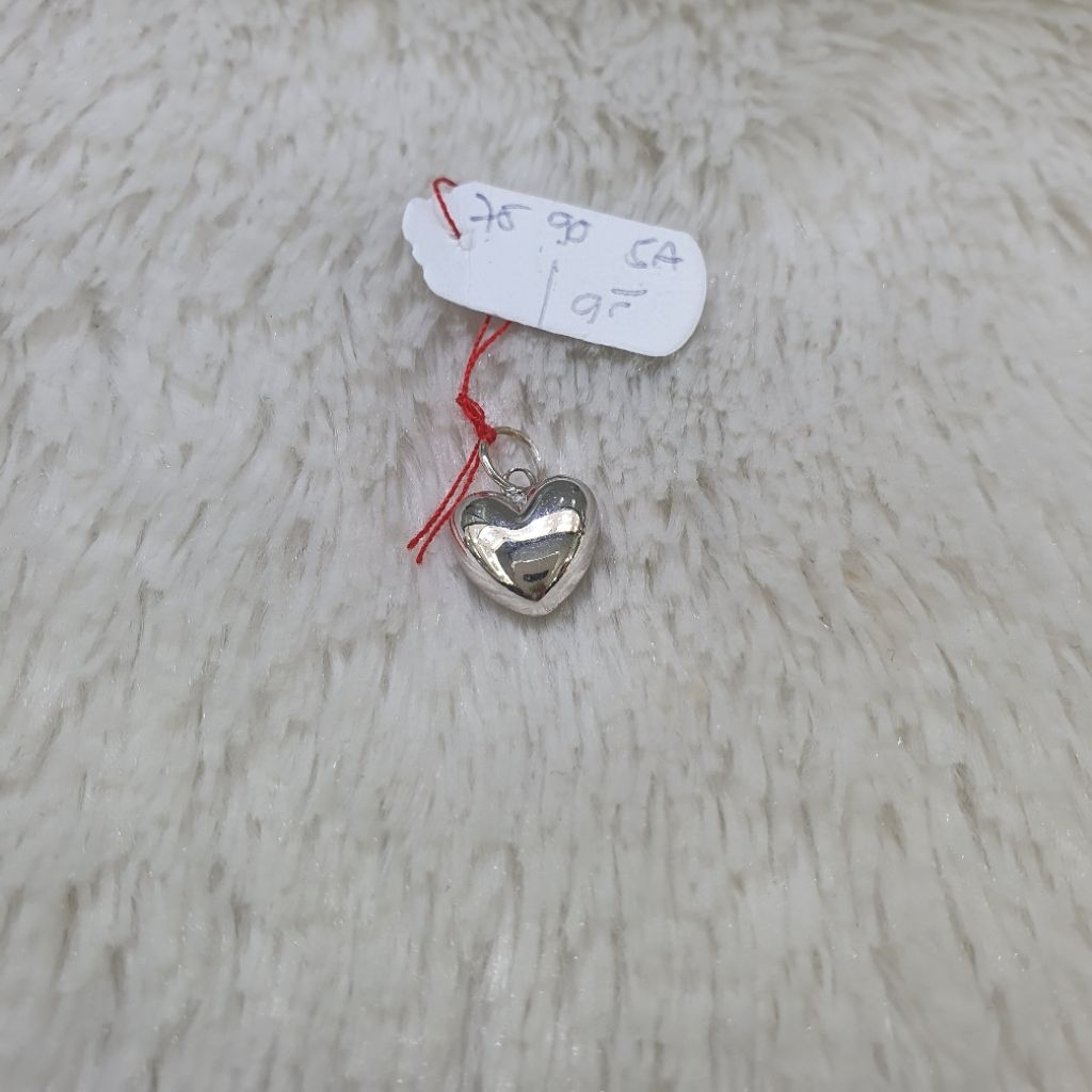 liontin love polos whitegold emas kadar 75% berat 1gram