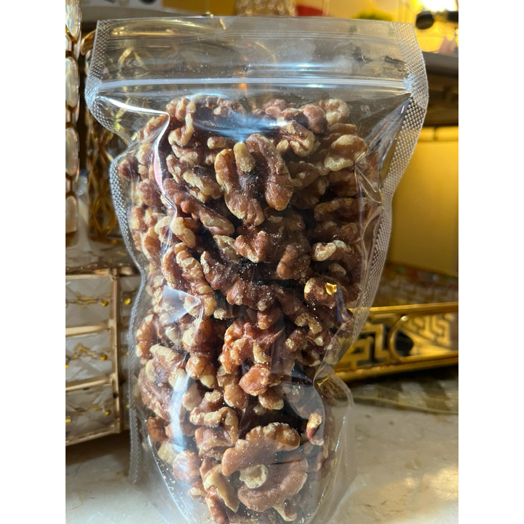 

Roasted Walnut / Kacang Walnut Oven 500gram kacang walnut premium