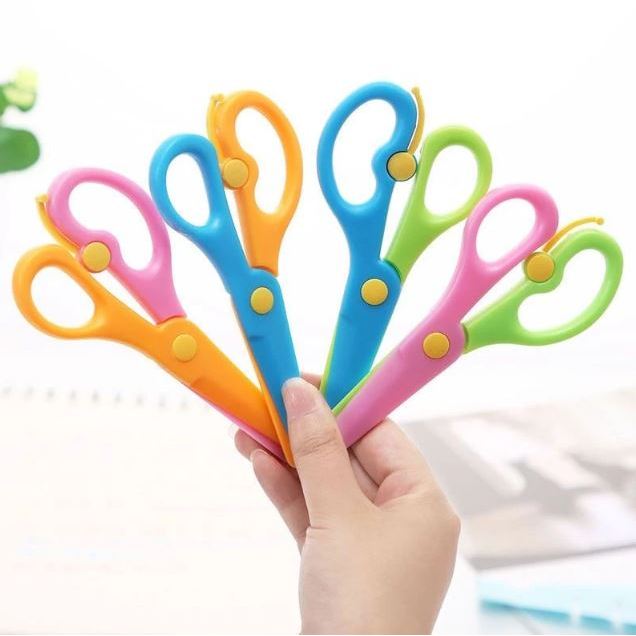 

(BISA COD) PROMO GUNTING KERTAS PLASTIK MINI / GUNTING MINI WARNA WARNI AMAN UNTUK ANAK