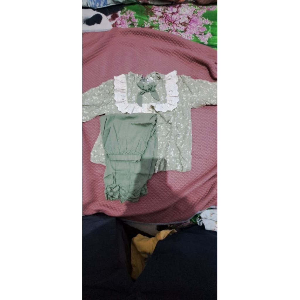 Bohopanna Alliya Set 4 (Preloved)
