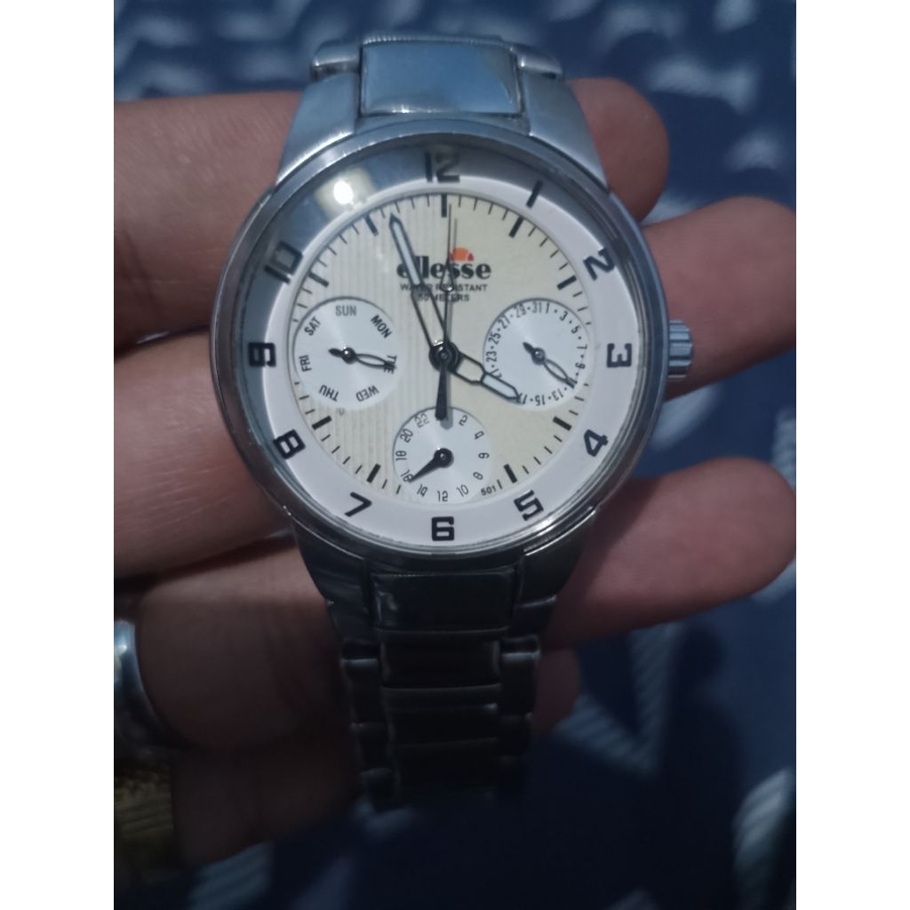 jam tangan ori Ellesse