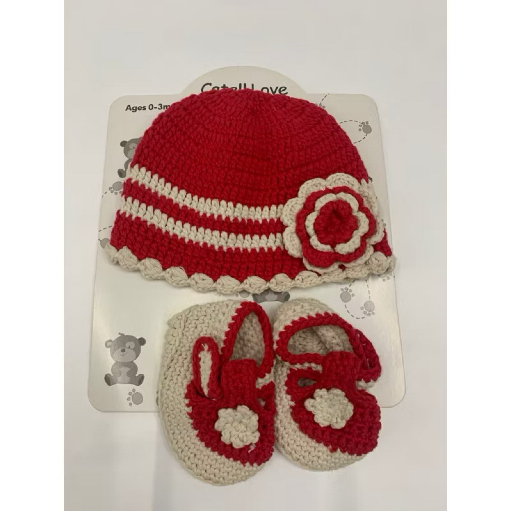 Catell love Topi rajut set sarung tangan dan kaki