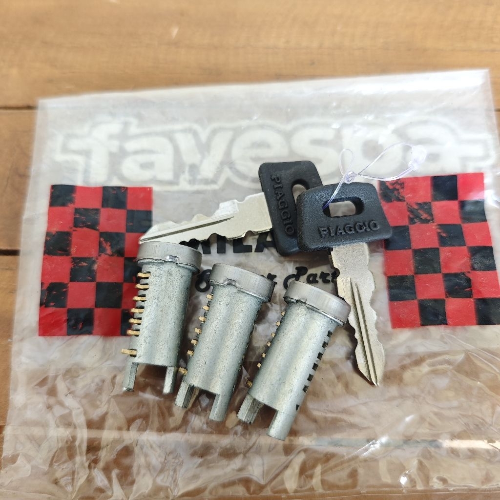 Anak Kunci Kontakk Jok Laci Vespa Vespa Exclusive2 Excel Piaggio