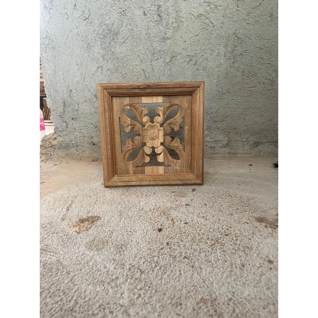 loster kayu jati minimalis