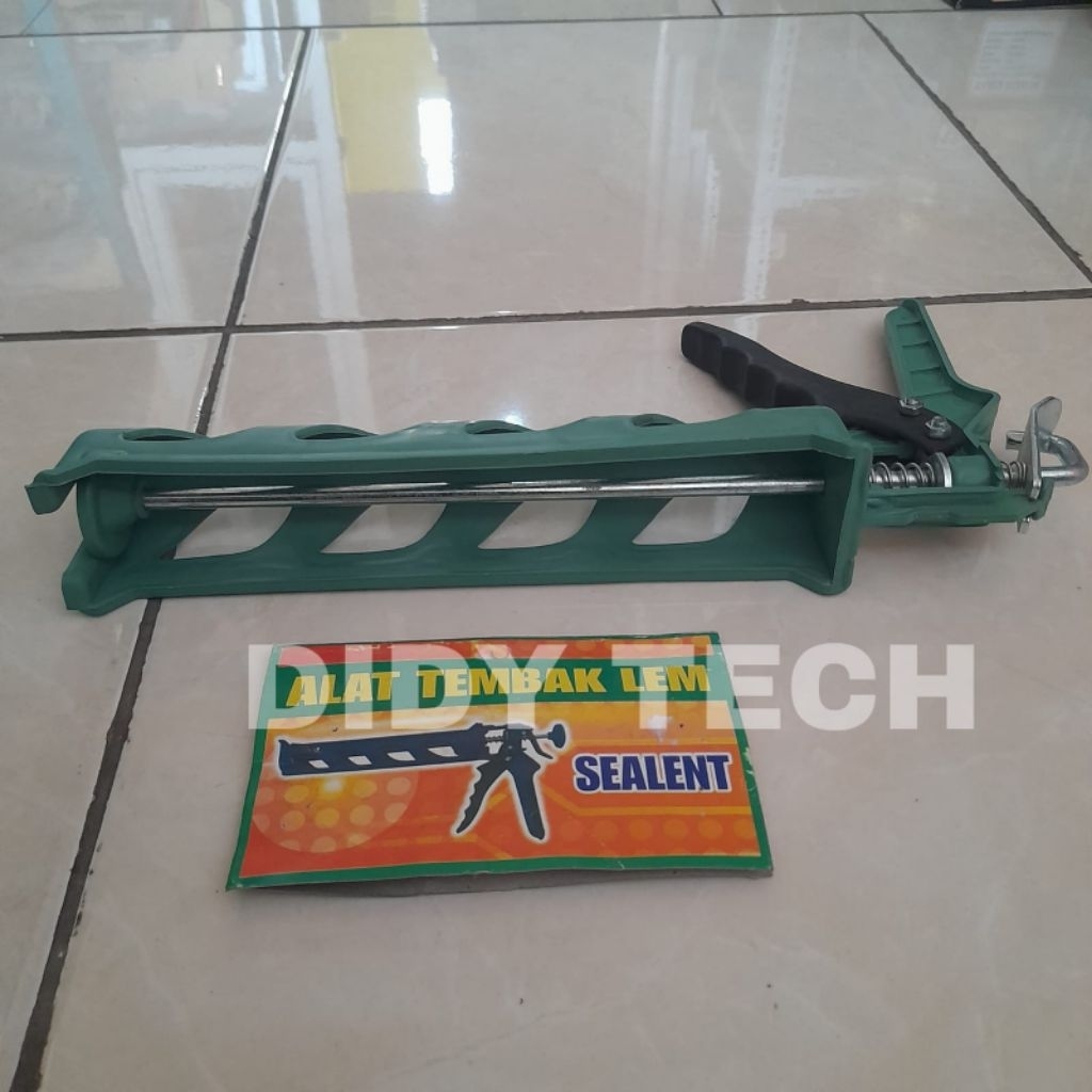 Caulking Gun atau Tembakan Lem Silikon/Sealant bahan plastik