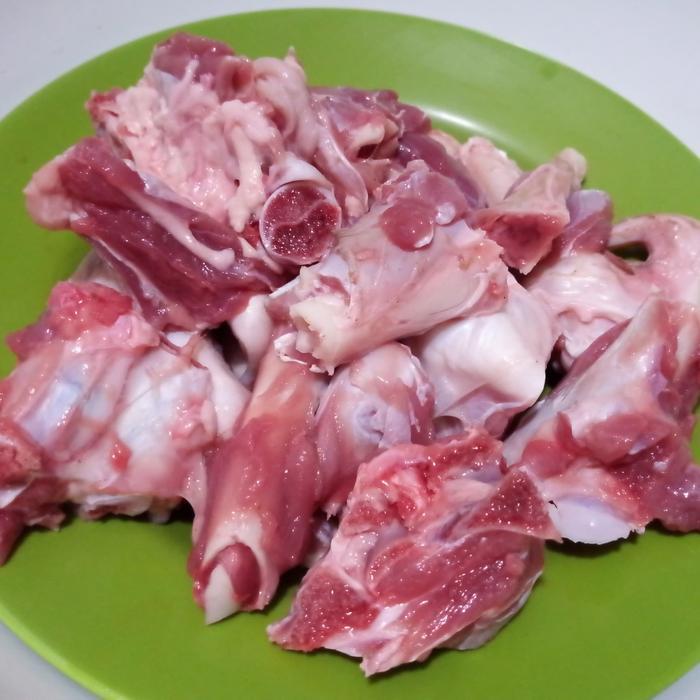 Tulang Tetelan Paha Kambing Domba 500 gram