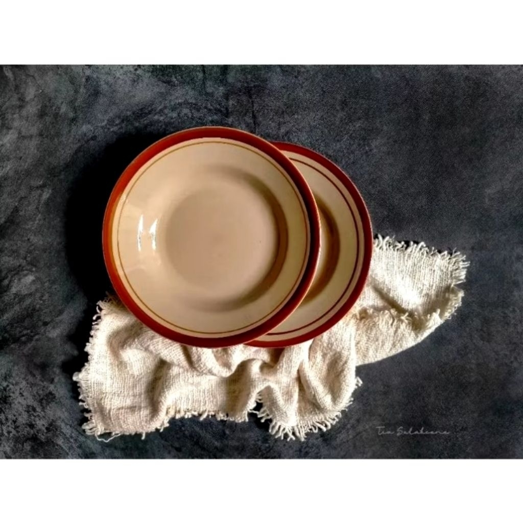 PIRING MAKAN KERAMIK 8.5 INCH LIS COKLAT BY LUCKY / PIRING KERAMIK LUCKY