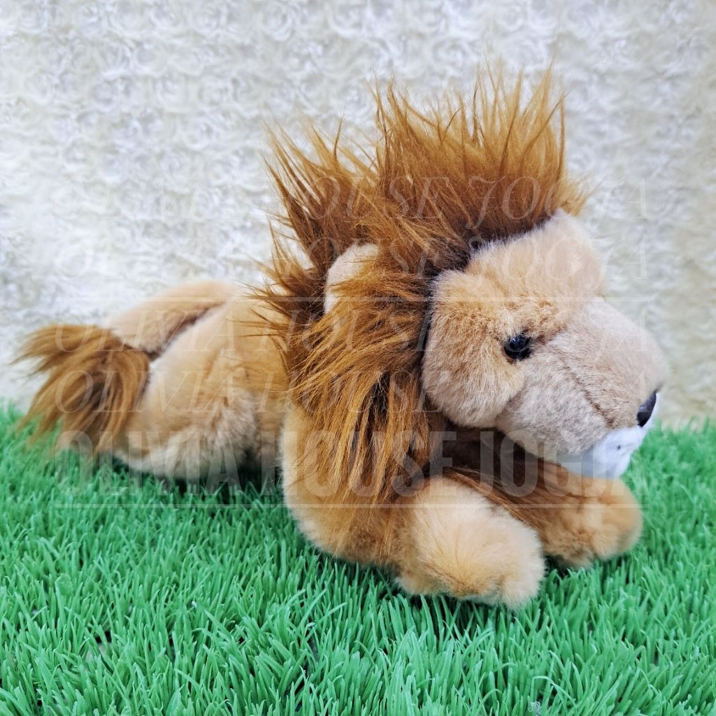 Boneka Singa Tiduran Mata Keras Boneka Lying Lion Mini