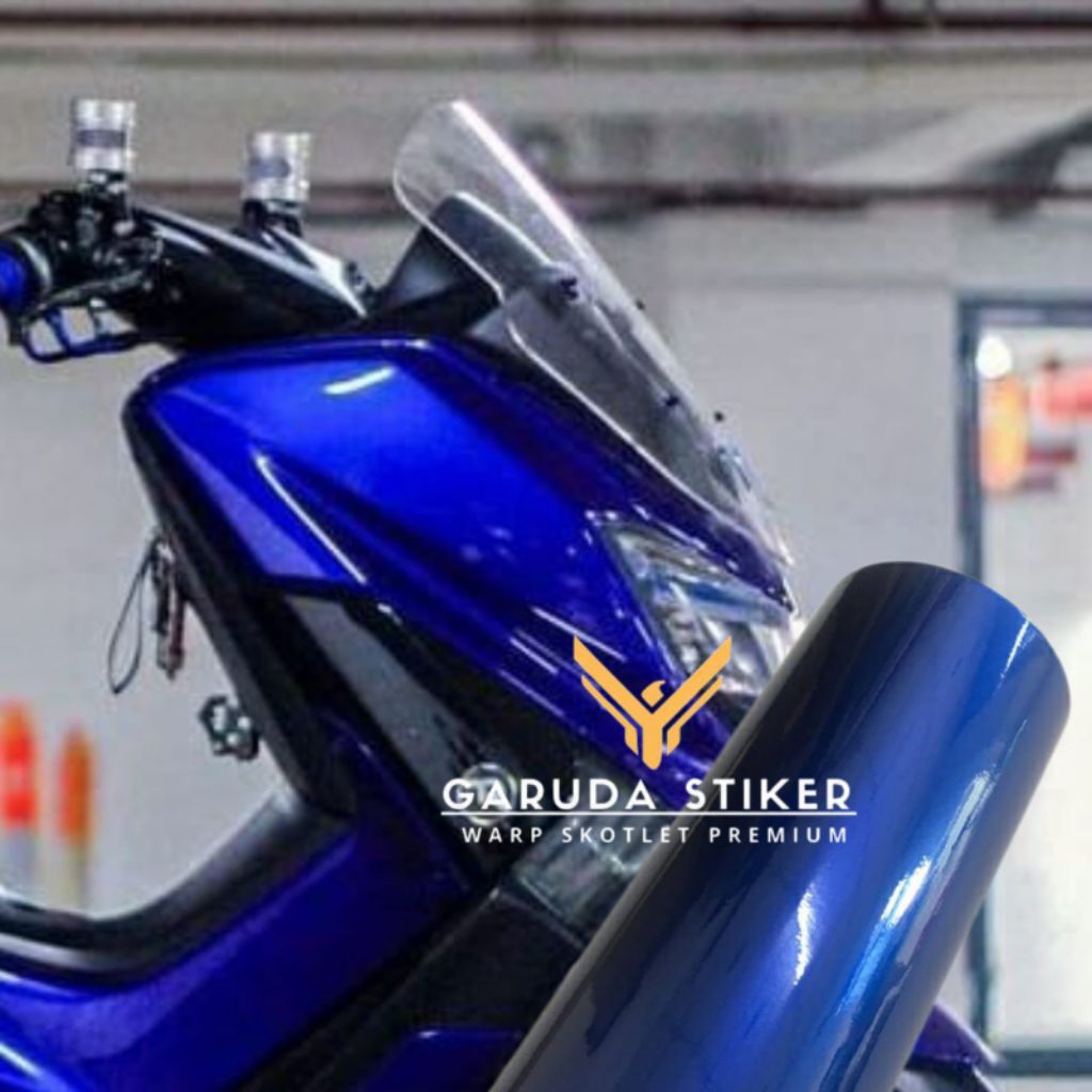 Skotlet Motor Biru Candy Metalik Stiker Skotlet Motor Glossy