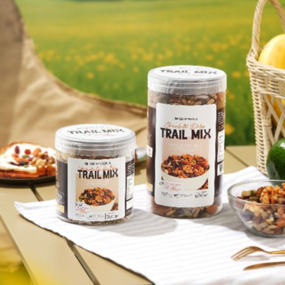 

Timur Tengah Trail Mix Chocolate Dates 600 gr Choco Dried Fruit with Raisins Almond Premium