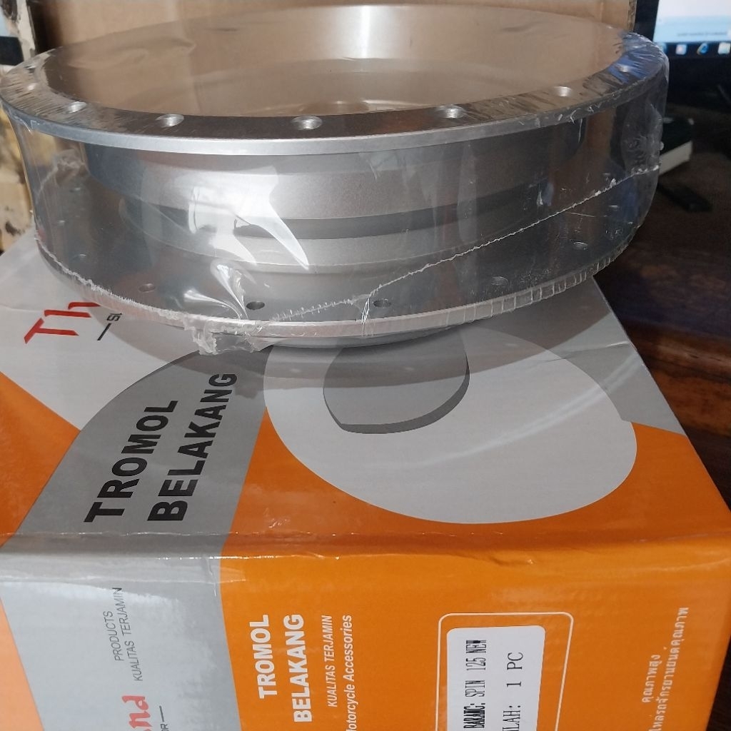 TROMOL BELAKANG SPIN 125 NEW,20T,SKYWAVE, SKYDRIVE