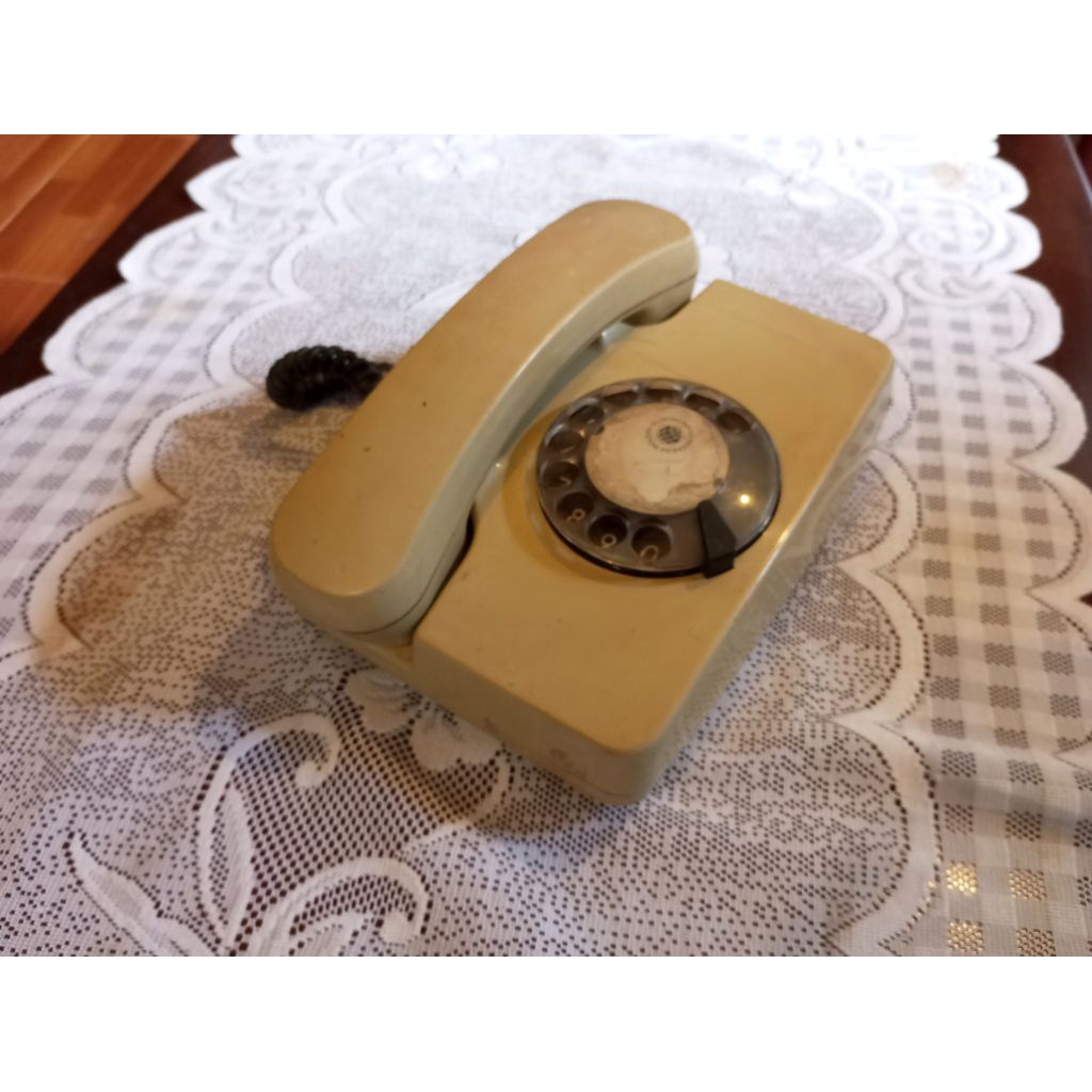 Pesawat Telepon Telpon Kabel Jadul Antik Vintage Lawas Tua Kuno Retro Klasik Classic
