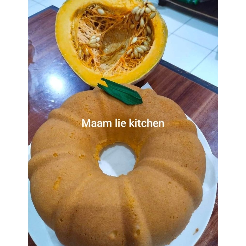 

Cake / bolu labu kuning kue khas kalimantan