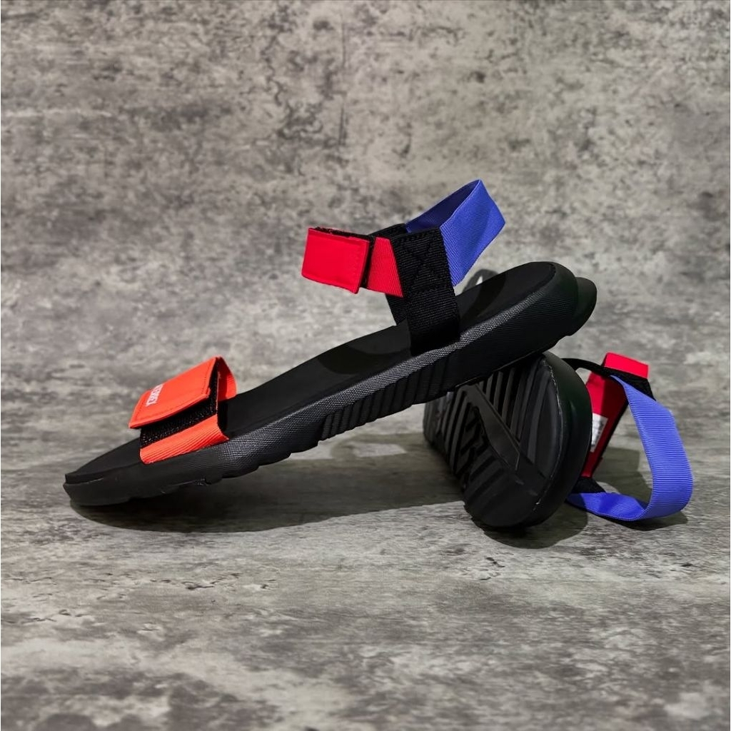 SANDAL GUNUNG OUTDOOR ADIDAS TERREX HYDROTERRA LIGHT