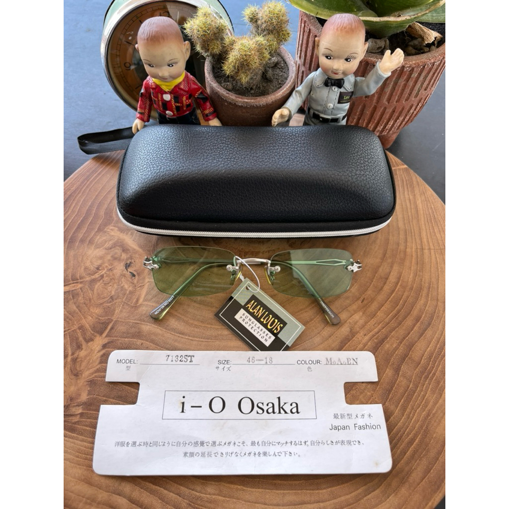 Rimless Glasses/vintage frame Brand: JAMES Made in Italy Frame aluminium metalic/chome dilapisi opty