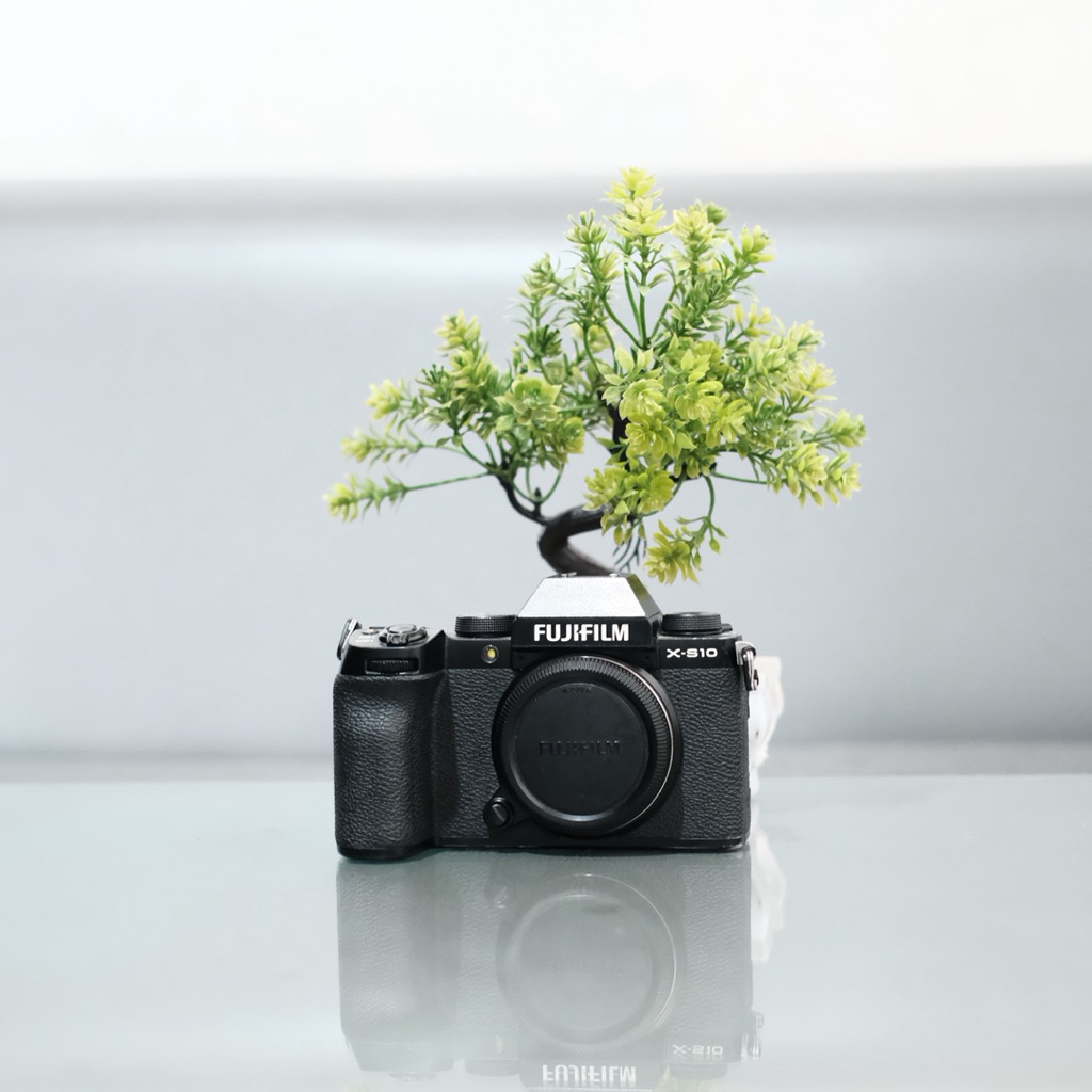 FUJIFILM XS-10 BODY ONLY MULUS GOOD KONDISI