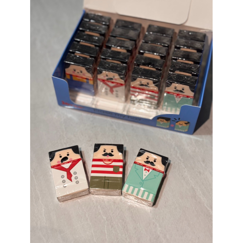 

Penghapus man in custume