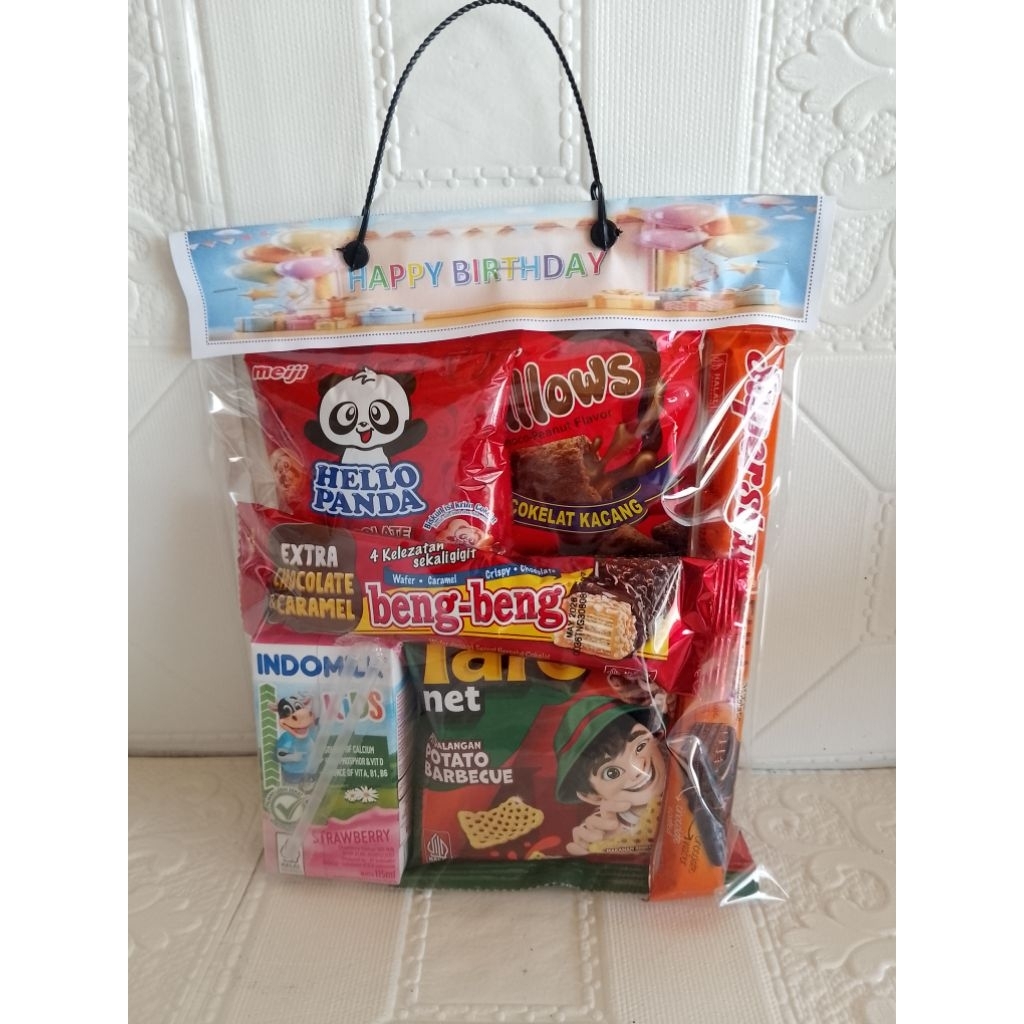 

PAKET SNACK ULTAH ANAK ISI 1 BUNGKUS BINGKISAN ULANG TAHUN / SNACK ULTAH TERPAPORIT