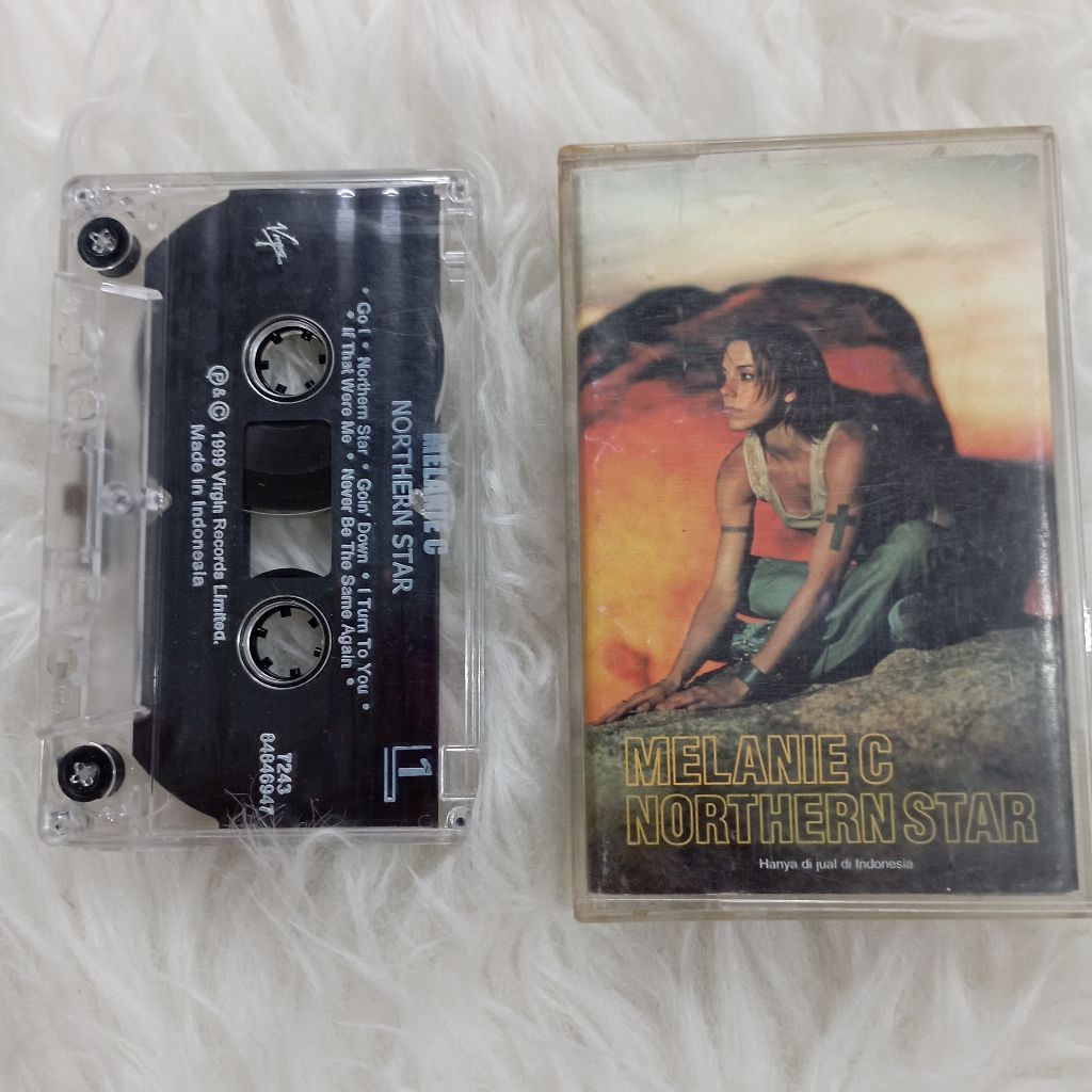 kaset pita Melanie c