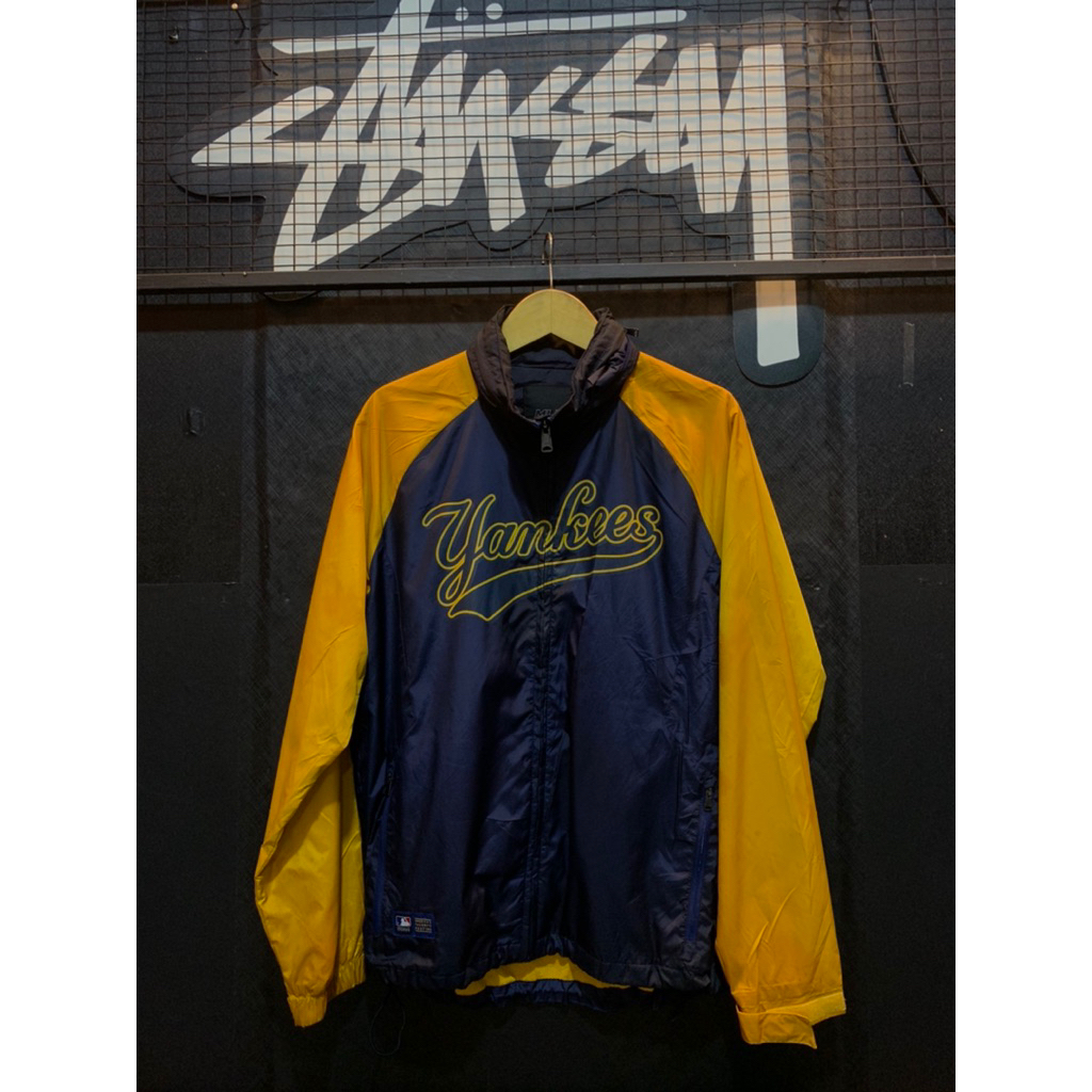 JAKET YANKES