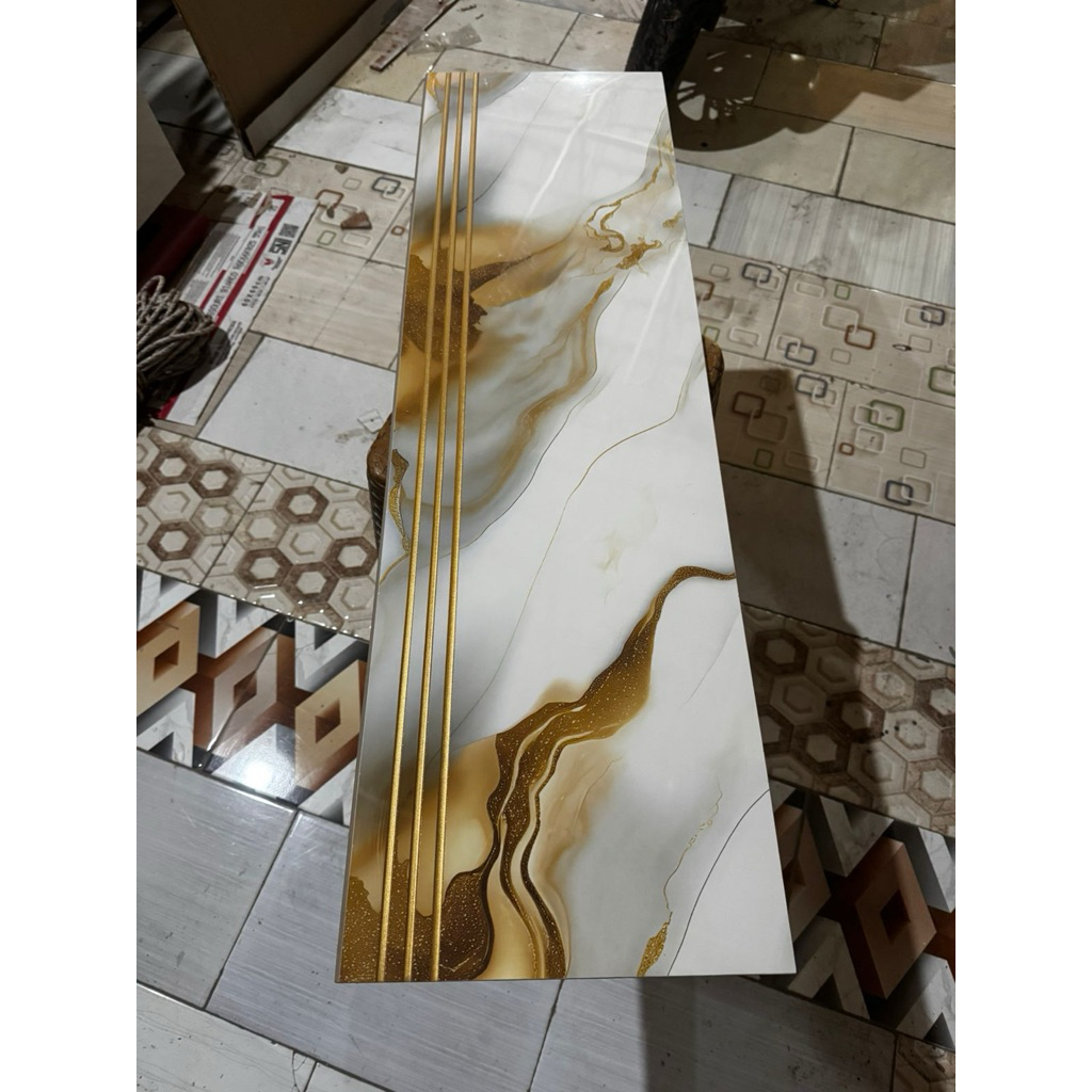 costume granit anak tangga motif marbel marmer garis emas 30x80 sampai 30x120
