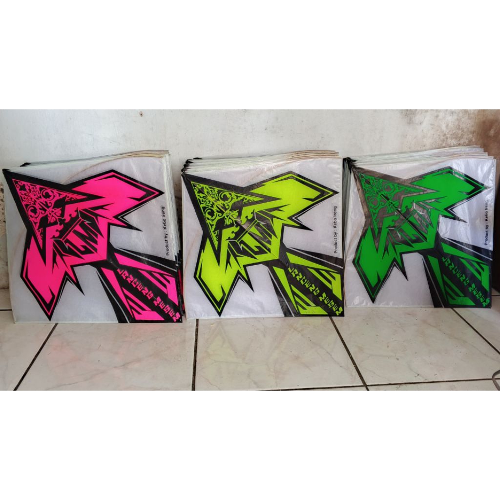 Layangan Sukoi super