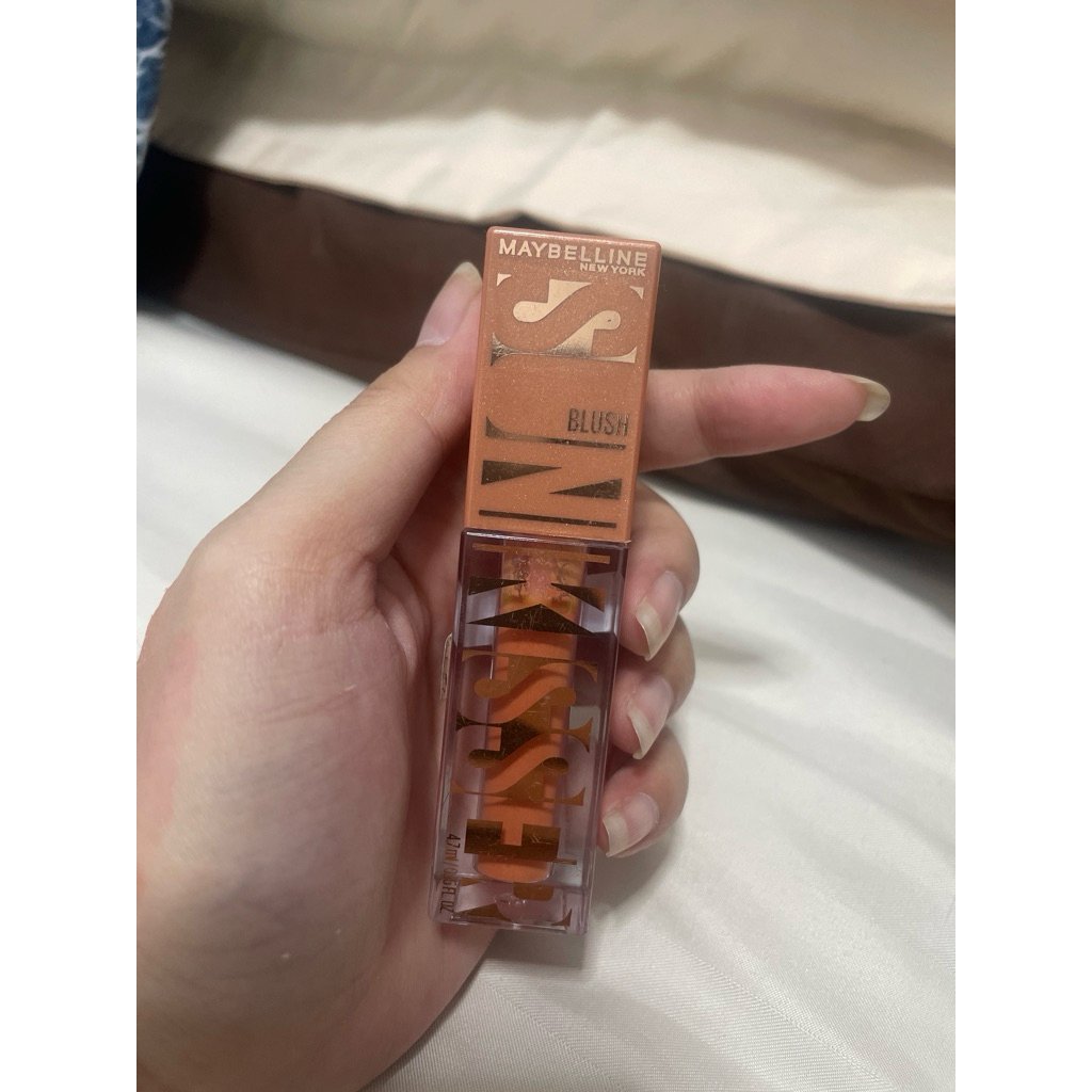 preloved blush on and highligter maybelline shade 02 Uptown Glow