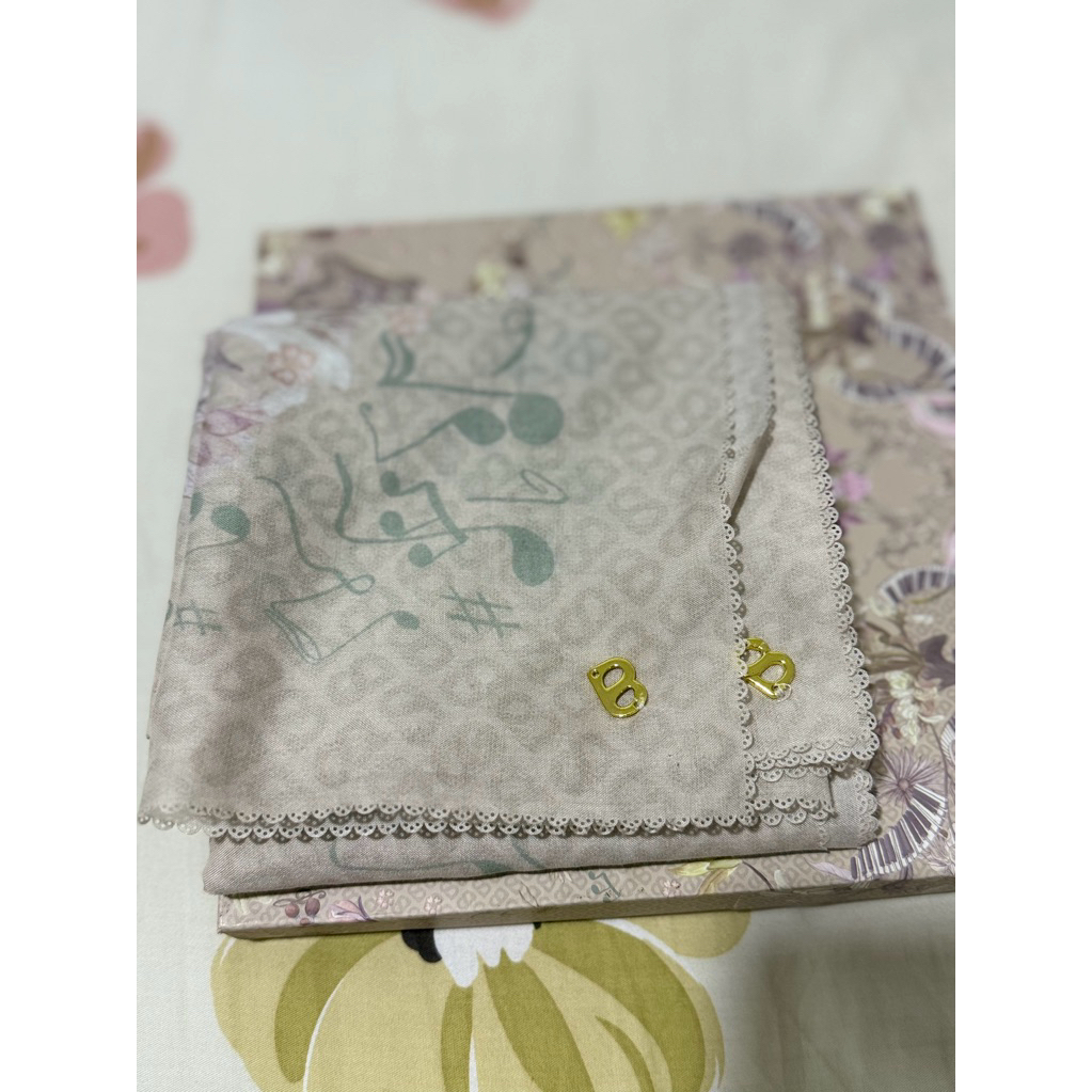 preloved buttonscarves voal ukuran XL