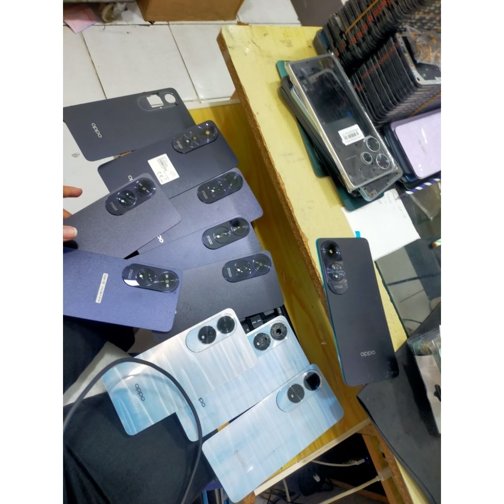 BACKDOOR MINUS/ADA CACAT/BACKDOOR MINUS KERUSAKAN OPPO A60(RANDOM)