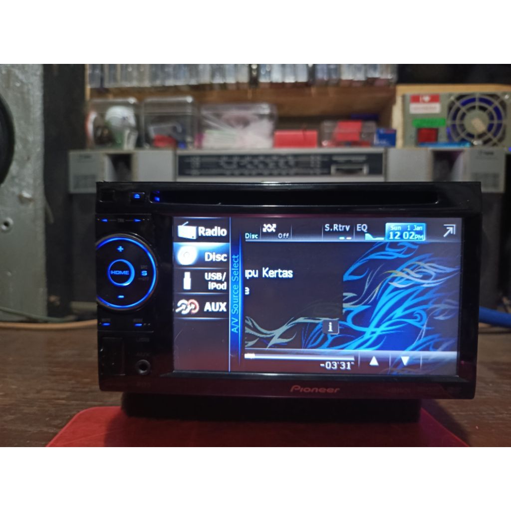 Double din Pioneer DVH 14550DVD RDS Head unit.