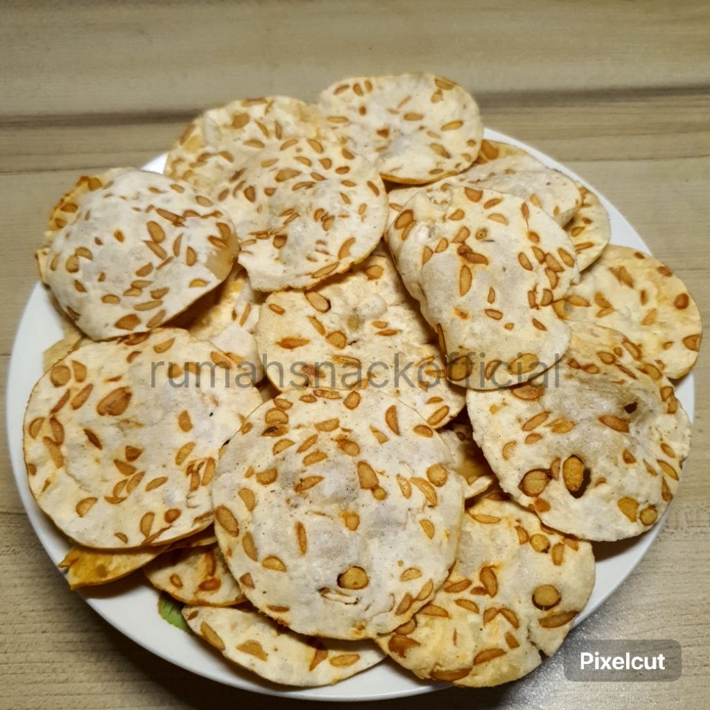 

Keripik Tempe Sagu Crispy Gurih Renyah 250 Gram