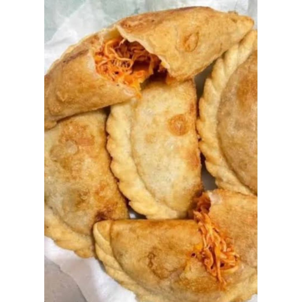 

cireng ayam suir pedas isi 6 pcs ukuran sedang