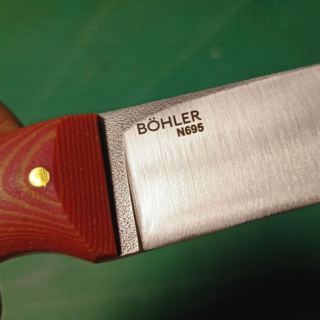 Pisau Sembelihan Bahan Bohler N695