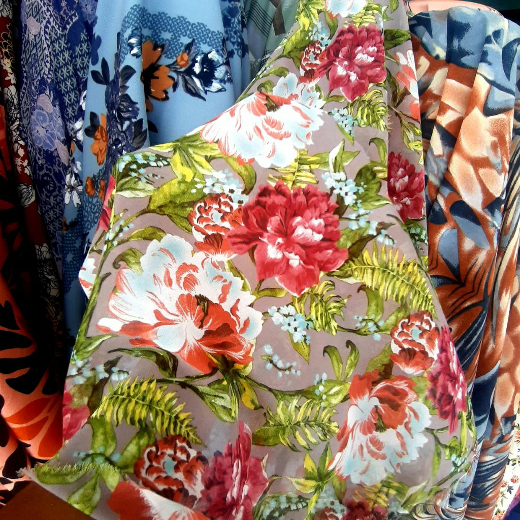 KAIN SIFON CERUTY PREMIUM MOTIF BUNGA BESAR - KAIN SIFON MOTIF KEMBANG BESAR - KAIN MOTIF BUNGA BESA