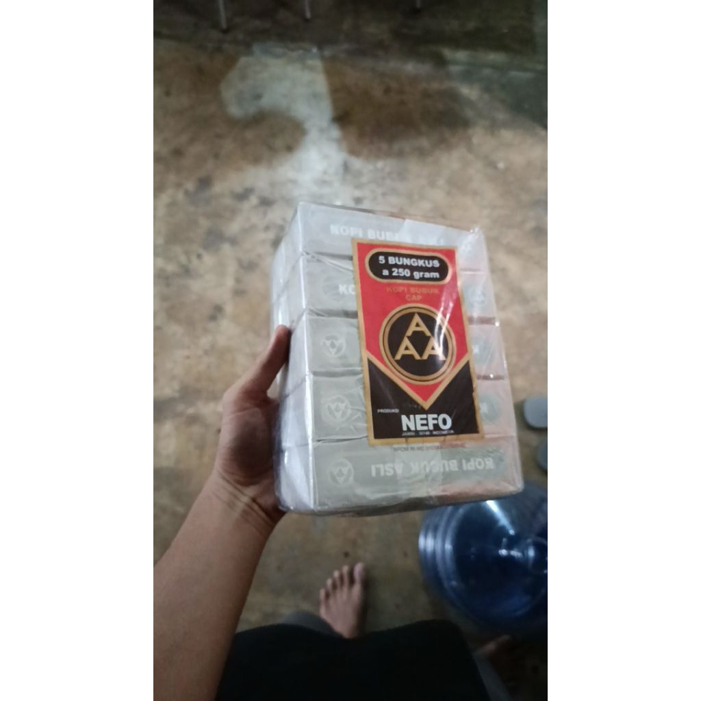 

KOPI AAA PREMIUM BUBUK 250 gram 1 pcs