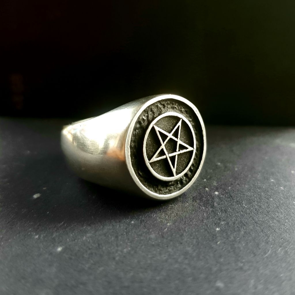 Aksesoris Fashion Pria Wanita Cincin Model Pentagram 2D